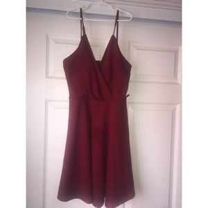 Burgundy v neck dress